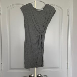 Grey short sleeve dress